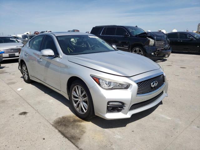 Infiniti Q50 base (2017)