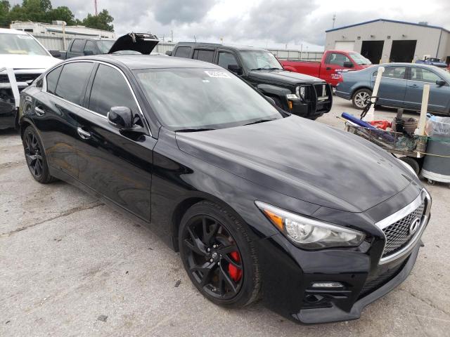 Infiniti Q50 base (2015)