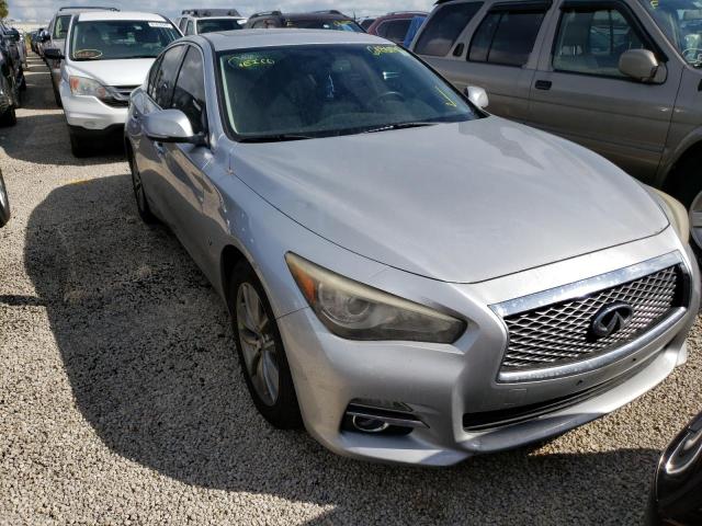 Infiniti Q50 base (2014)