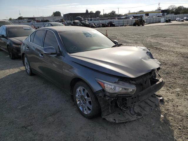 Infiniti Q50 base (2015)