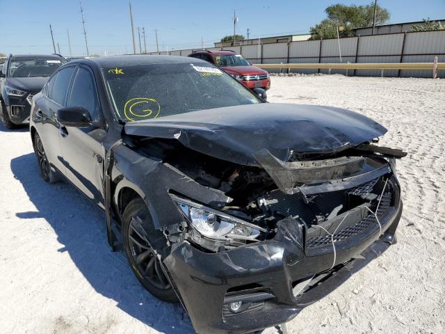Infiniti Q50 base (2015)
