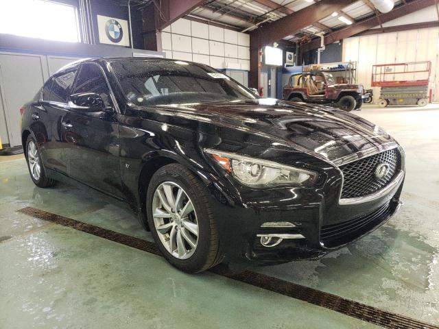 Infiniti Q50 base (2015)