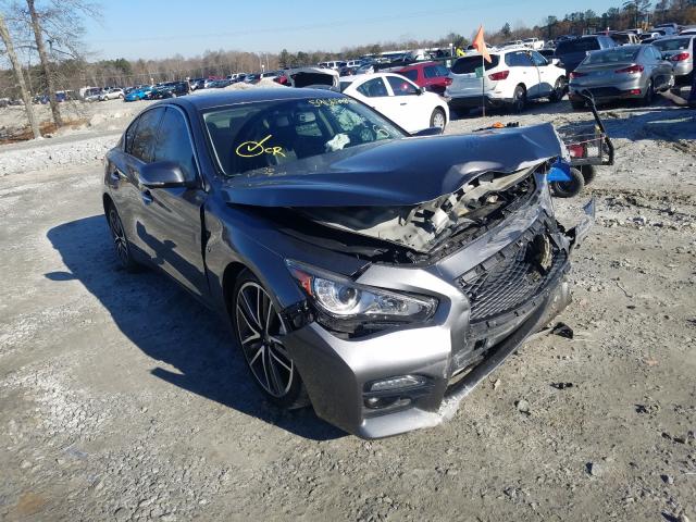 Infiniti Q50 base (2015)