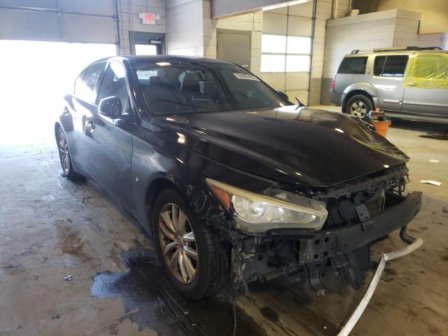 Infiniti Q50 base (2014)