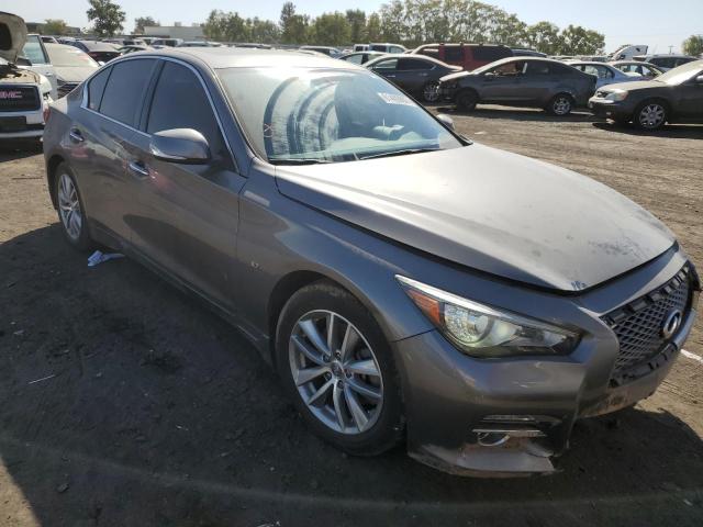 Infiniti Q50 base (2015)