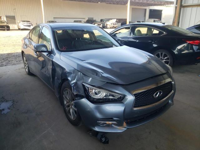 Infiniti Q50 base (2015)