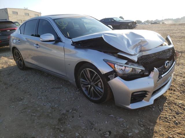 Infiniti Q50 base (2015)