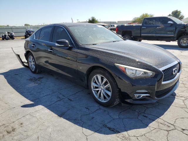 Infiniti Q50 base (2015)