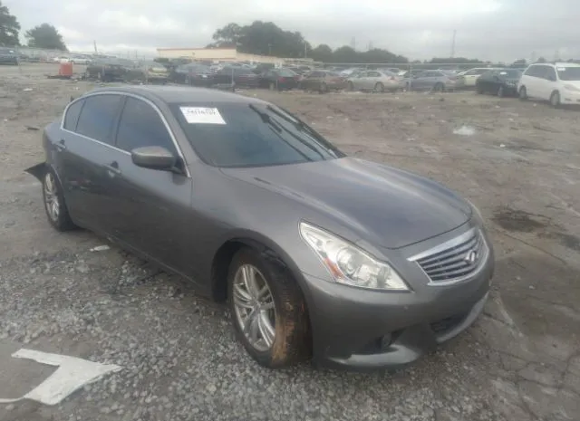 Infiniti G37 sedan (2013)