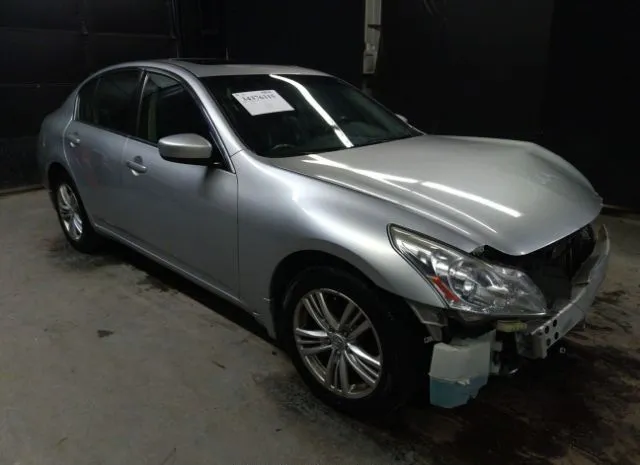 Infiniti G37 sedan (2013)