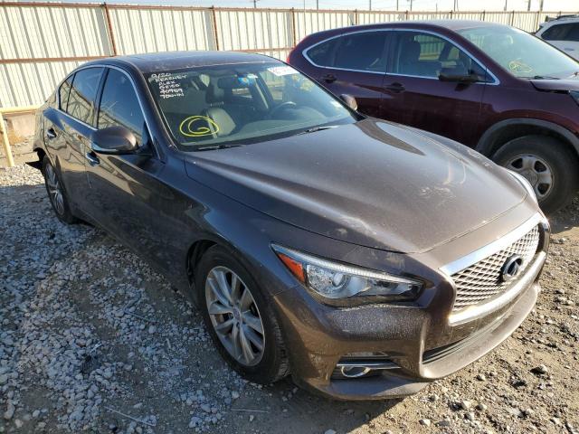 Infiniti Q50 base (2015)