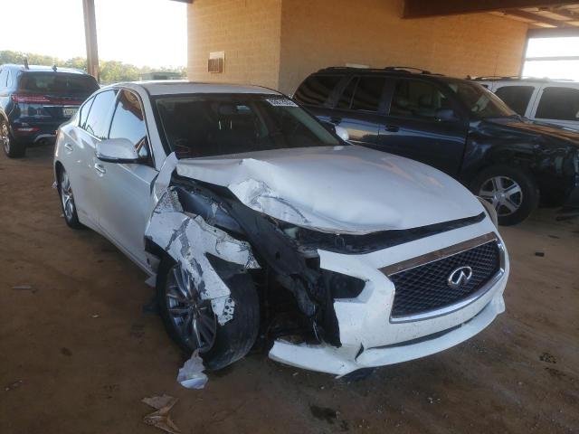 Infiniti Q50 base (2015)