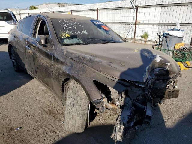 Infiniti Q50 base (2014)