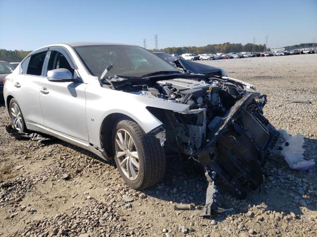 Infiniti Q50 base (2015)