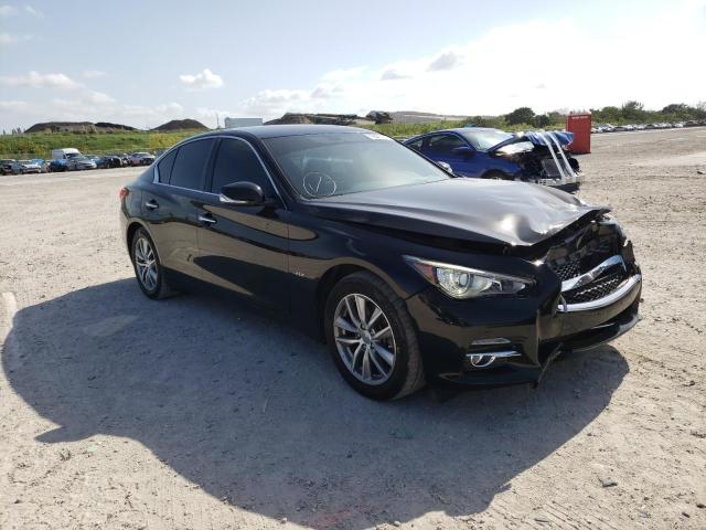 Infiniti Q50 base (2017)