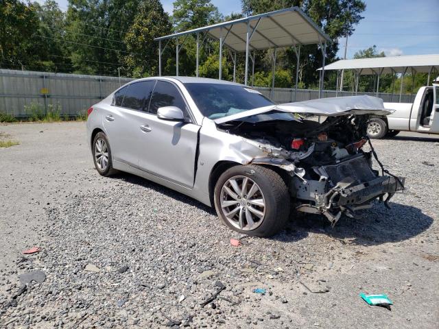 Infiniti Q50 base (2015)