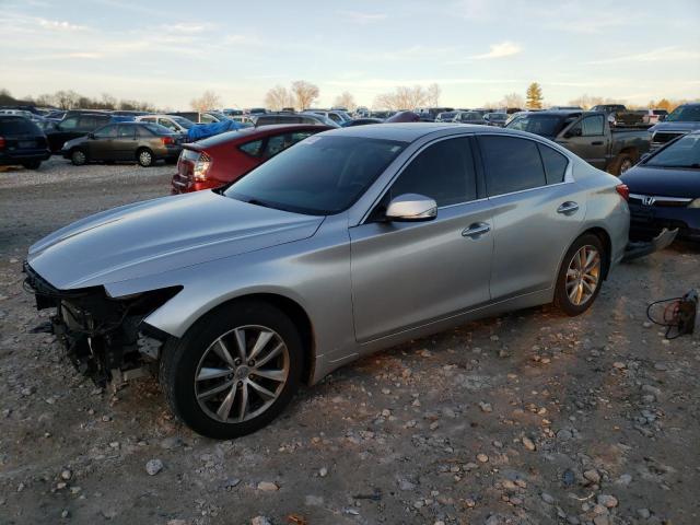 Infiniti Q50 base (2015)