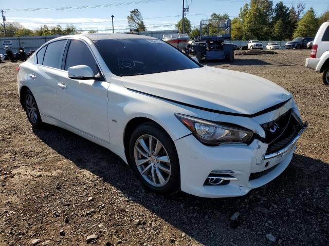 Infiniti Q50 base (2017)