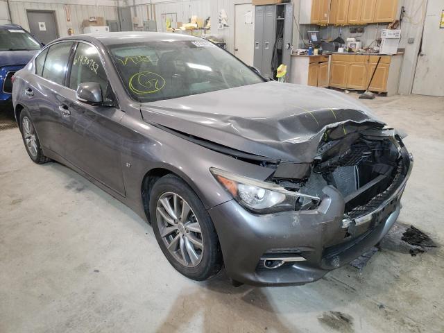 Infiniti Q50 base (2014)