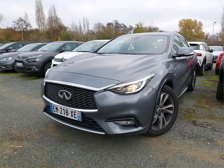 Infiniti Q30 (2017)