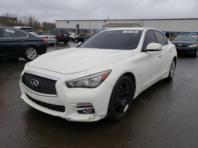 Infiniti Q50 base (2015)