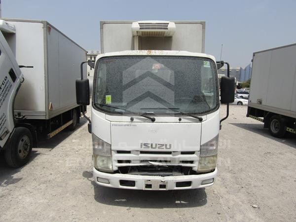 Isuzu Nmr (2011)