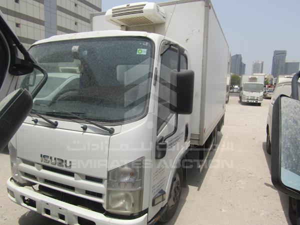 Isuzu Nmr (2011)