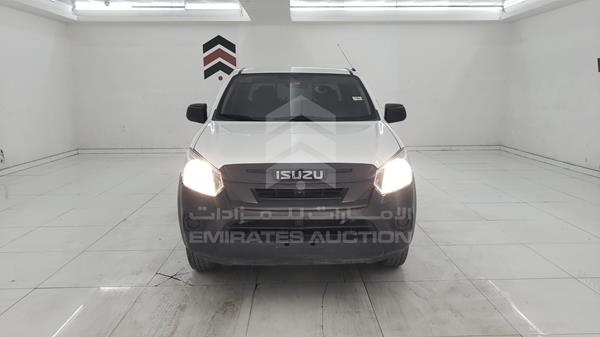 Isuzu D (0)