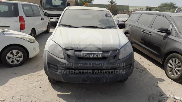 Isuzu D (0)