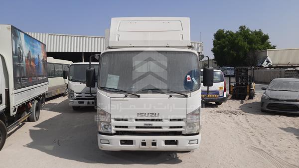 Isuzu Reward np (2014)