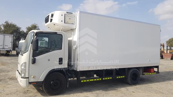 Isuzu Reward np (2017)