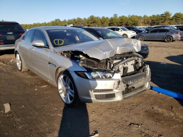 Jaguar Xe prestig (2017)