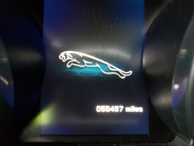 Jaguar F-type v8 2015