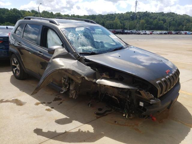 Jeep Cherokee t (2015)