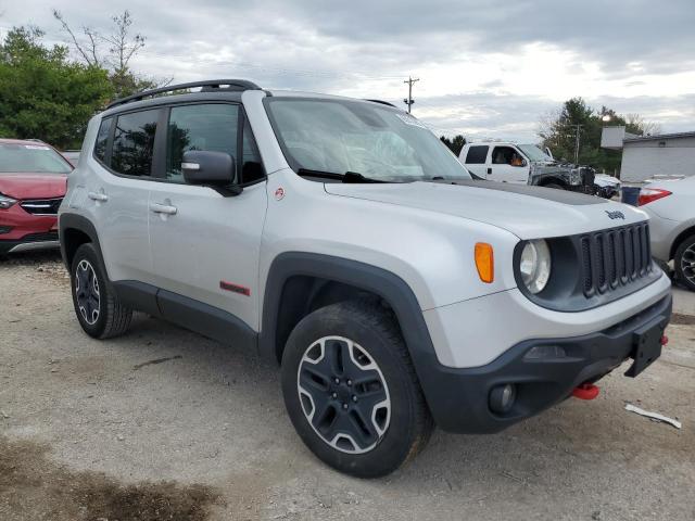 Jeep Renegade t (2017)
