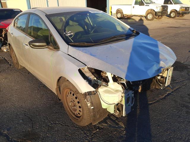 Kia Forte lx (2015)