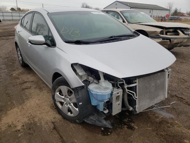 Kia Forte lx (2015)
