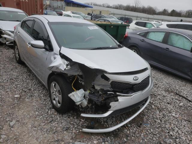 Kia Forte lx (2015)