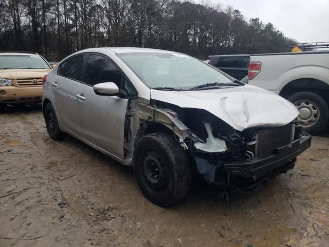 Kia Forte lx (2015)