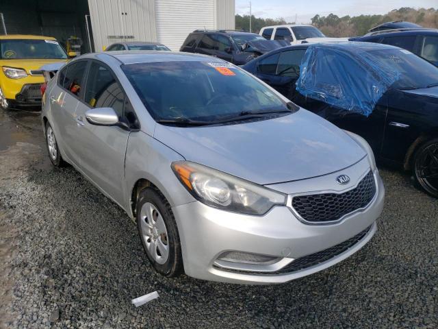 Kia Forte lx (2015)