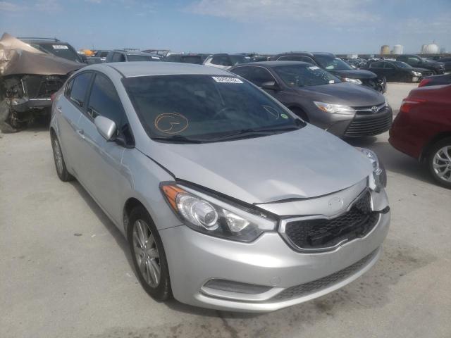 Kia Forte lx (2015)