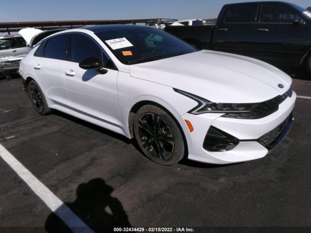 Kia K5 (2021)