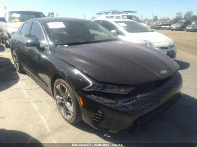 Kia K5 (2021)