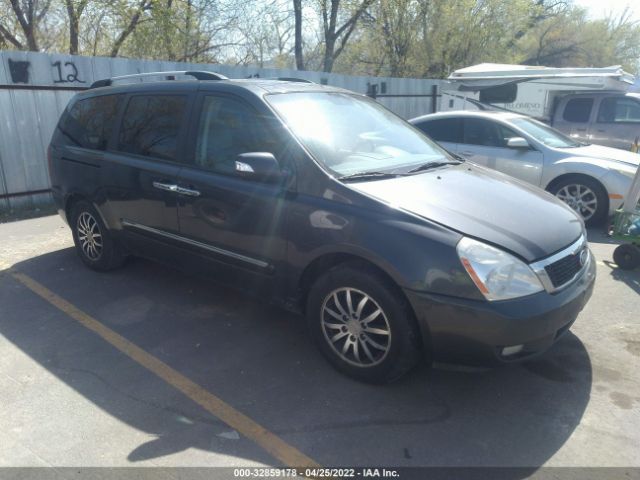 Kia Sedona (2012)