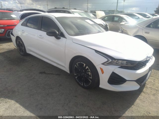 Kia K5 (2022)