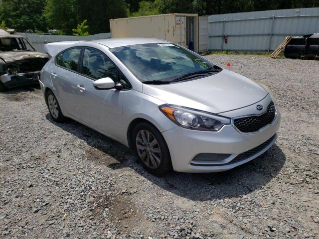 Kia Forte lx (2016)