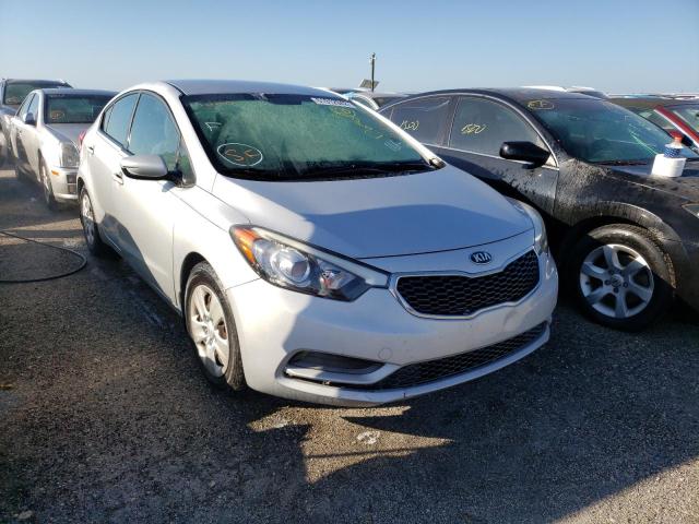 Kia Forte lx (2015)