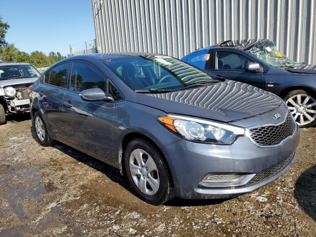 Kia Forte lx (2015)