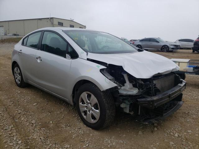 Kia Forte lx (2017)