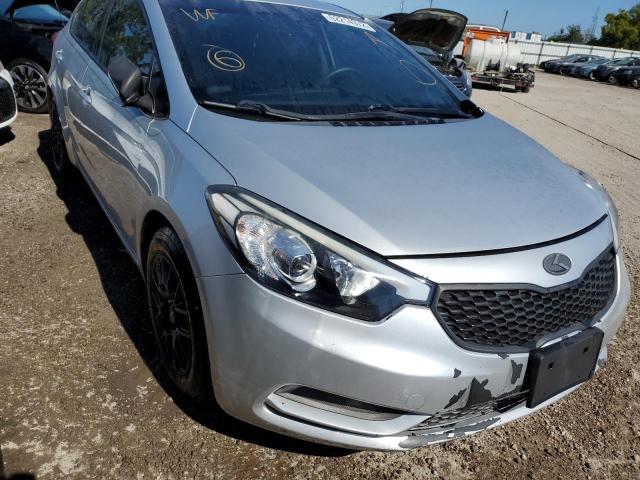 Kia Forte lx (2015)